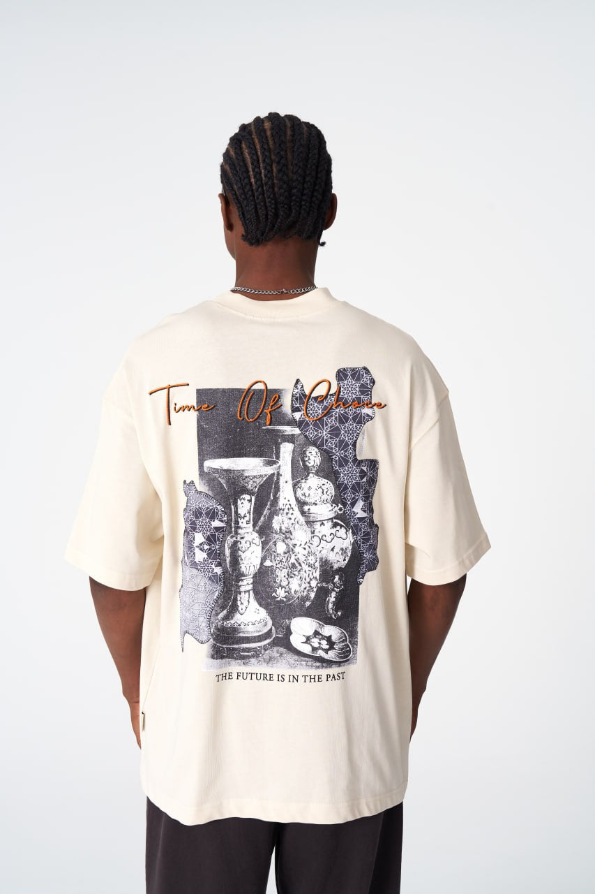 Time Of Chaos Vase Graphic Oversize Cotton Tee