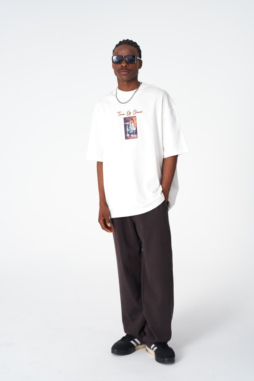 Time Of Chaos Vase Graphic Oversize Cotton Tee