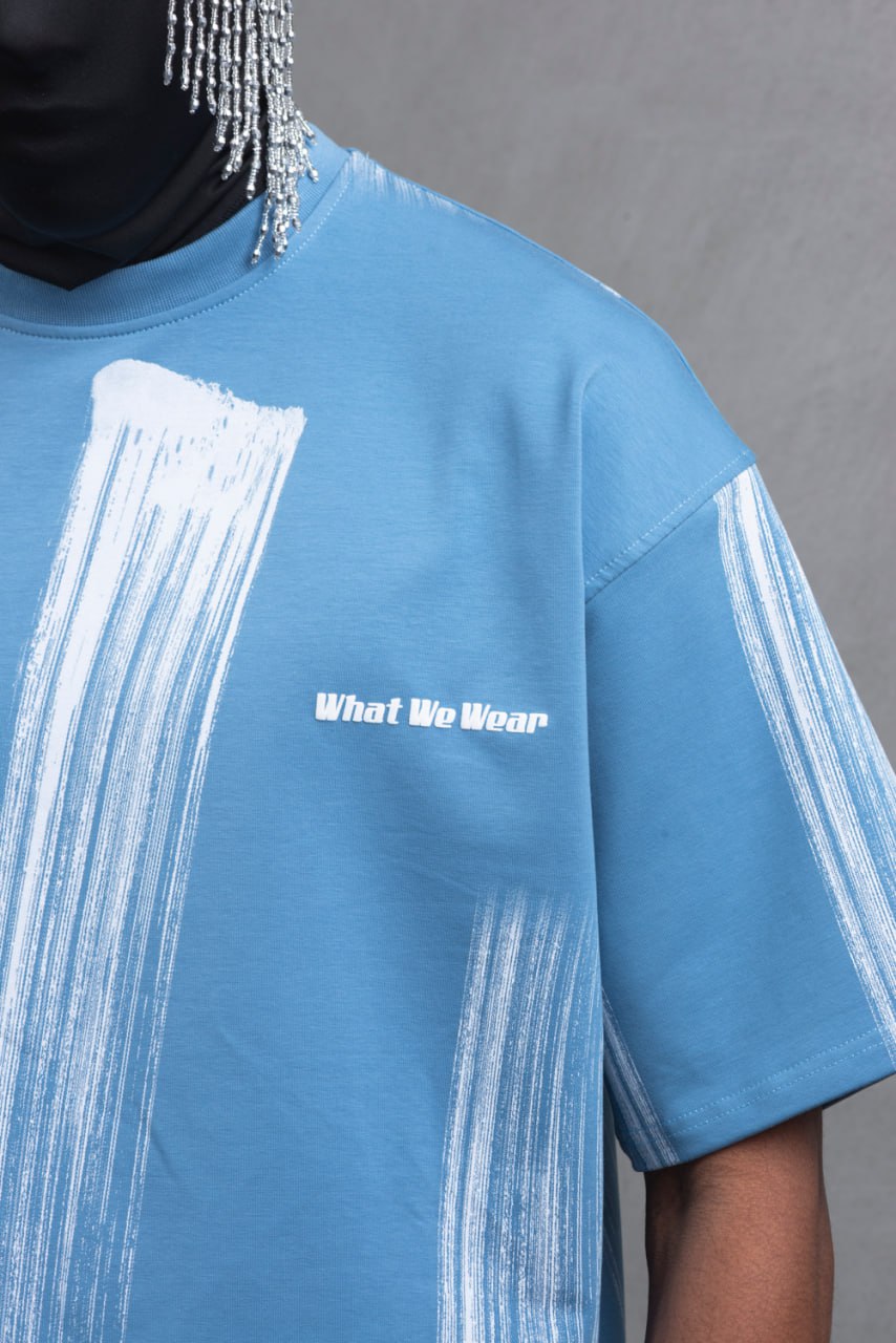 Oversize Graphic Cotton Tee - Abstract Vertical Stroke Print