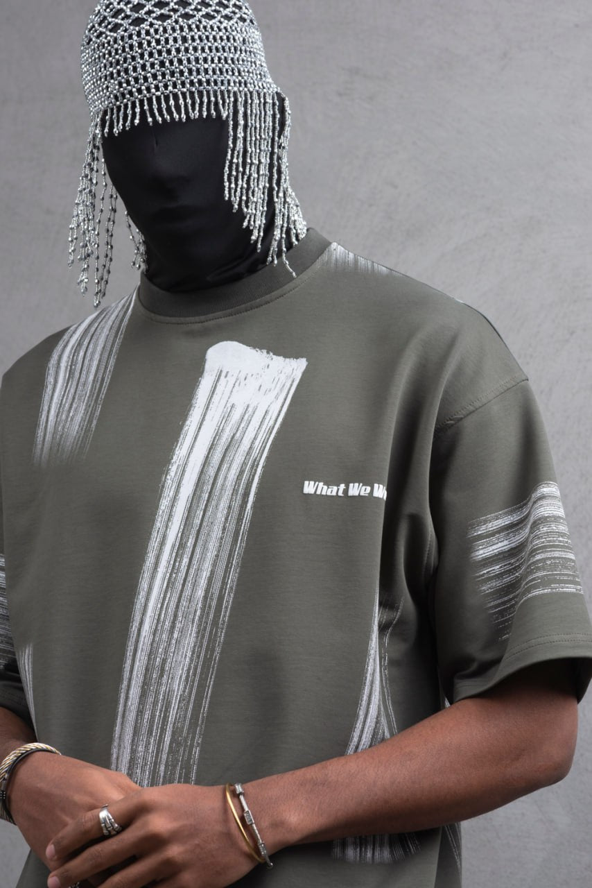 Oversize Graphic Cotton Tee - Abstract Vertical Stroke Print