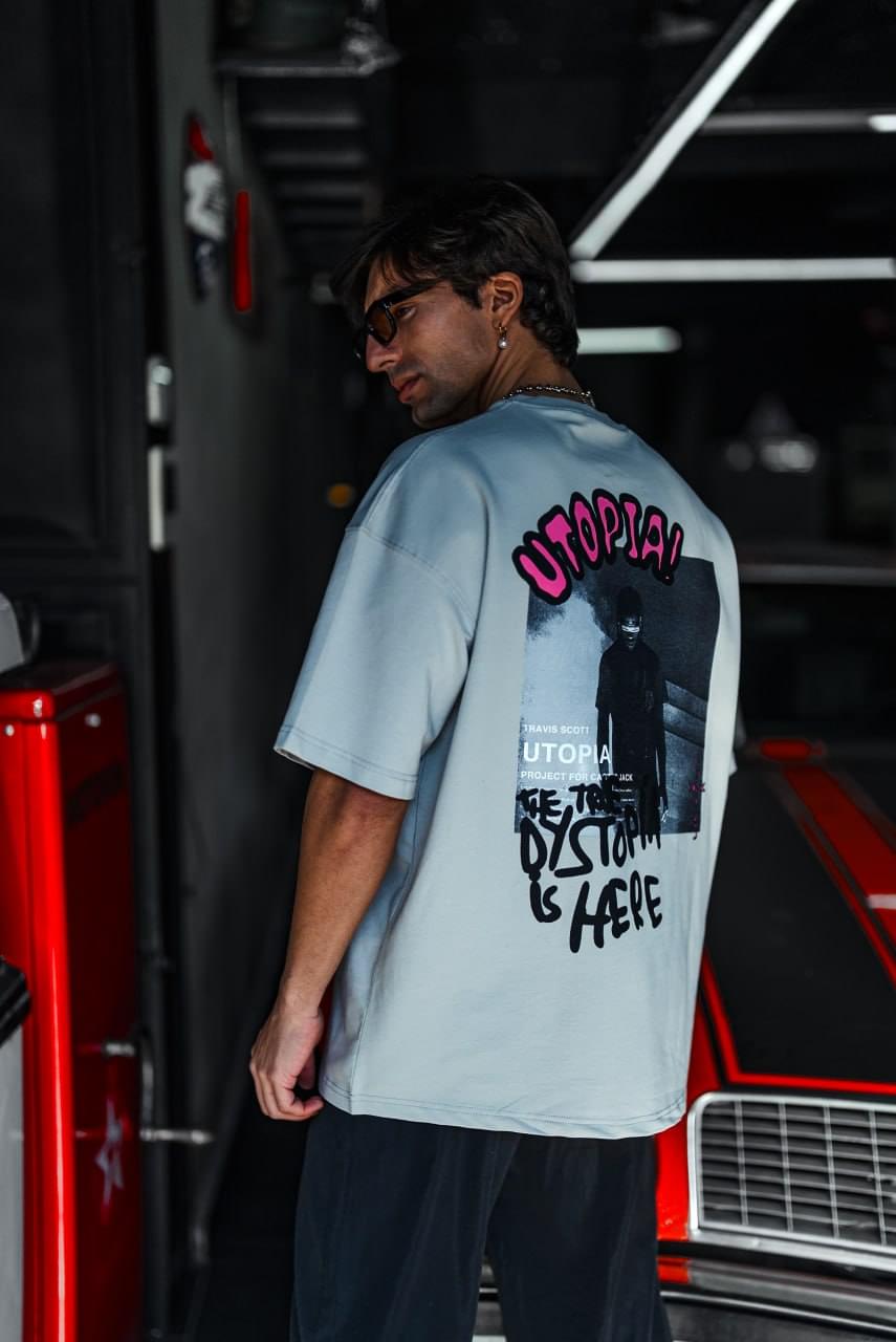 Oversize Graphic Cotton Tee – Travis Scott Utopia Dystopia Print.