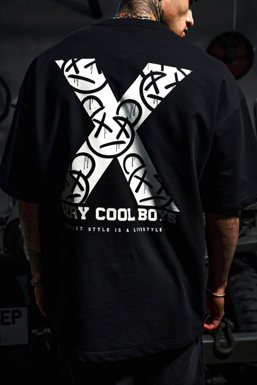 Oversize Graphic Cotton Tee – X Smileys / Very Cool Boys Print