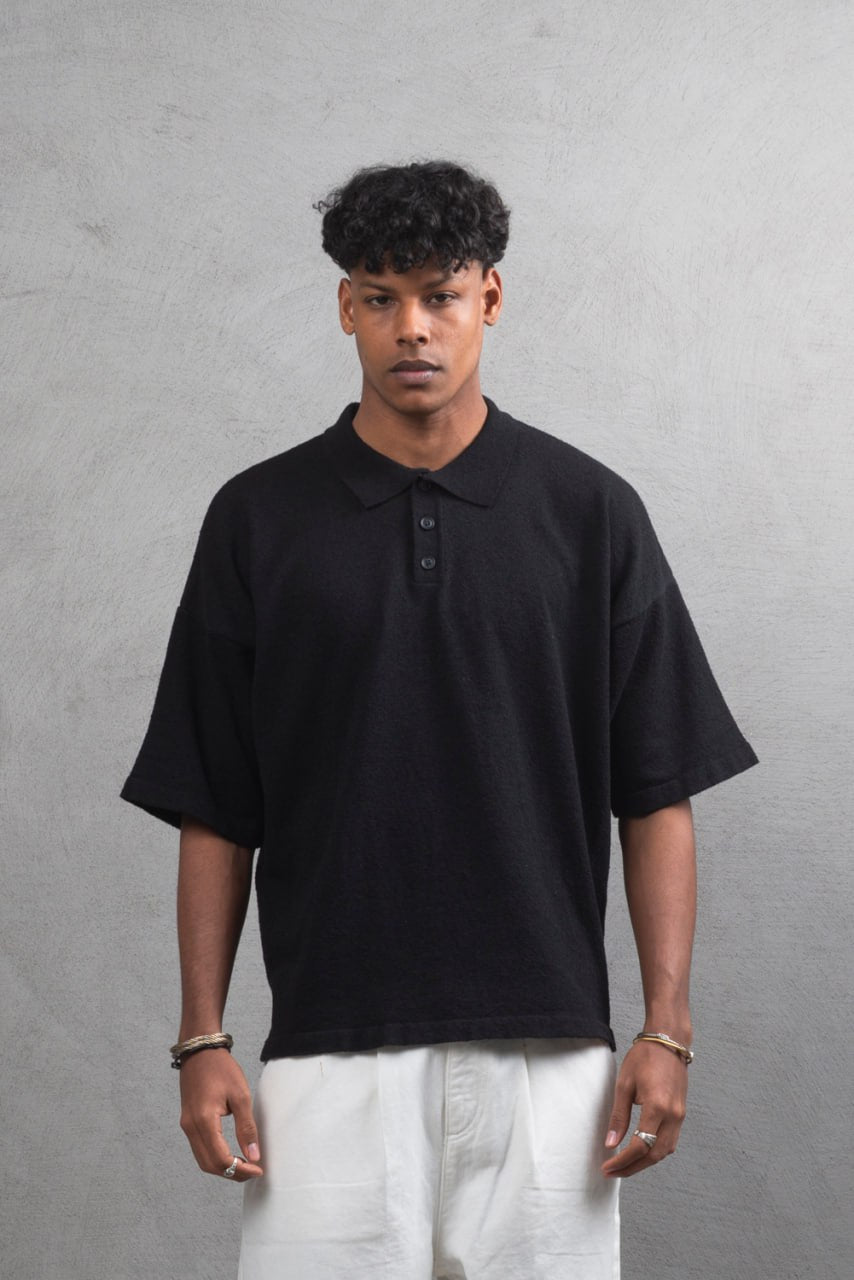 Oversize Textured Cotton Polo Tee – 3-Button Collar Relaxed Fit Shirt