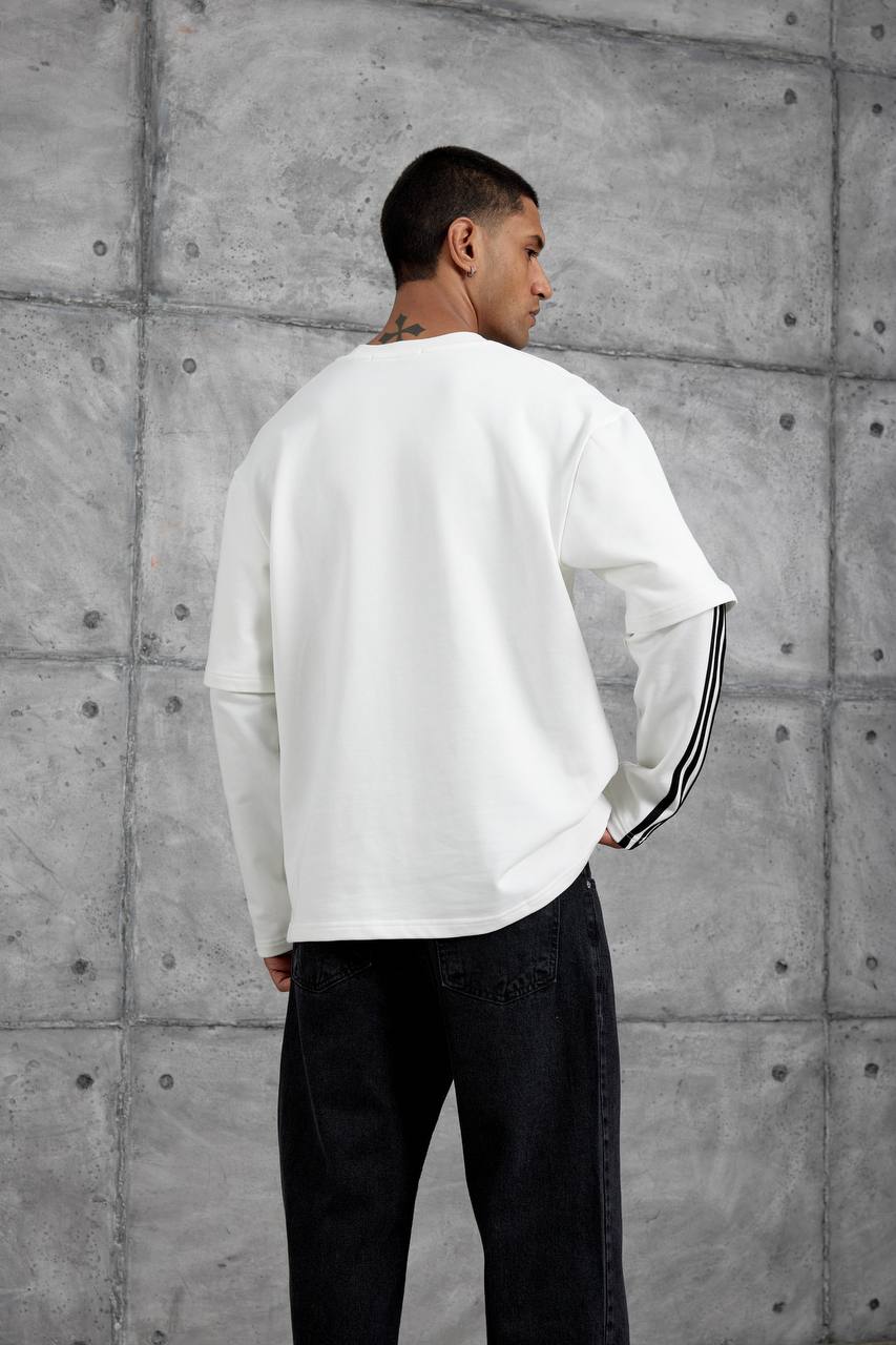Oversized "404" Graphic T-Shirt – Layered Three-Stripe Long Sleeve