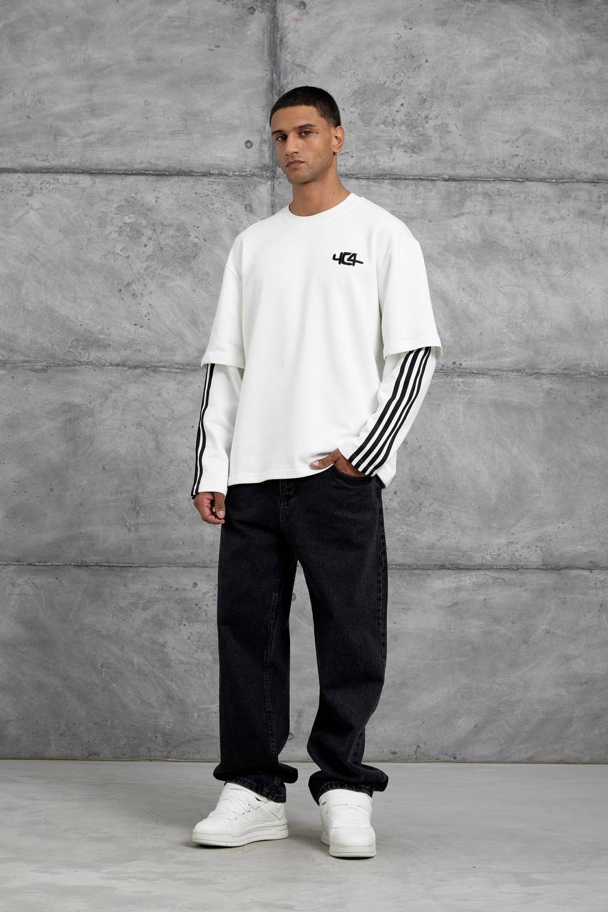 Oversized "404" Graphic T-Shirt – Layered Three-Stripe Long Sleeve