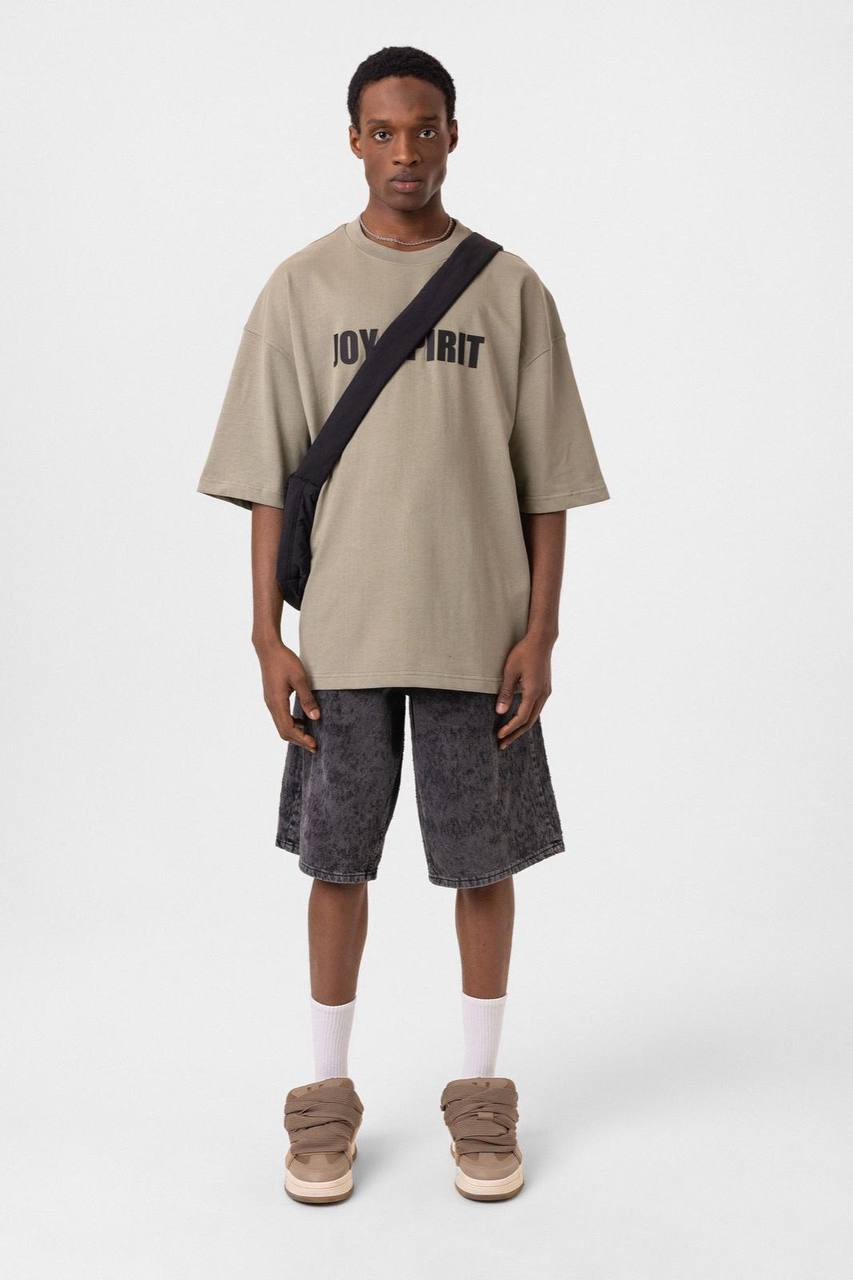 Oversized T-Shirt JOY SPIRIT Graphic Tee