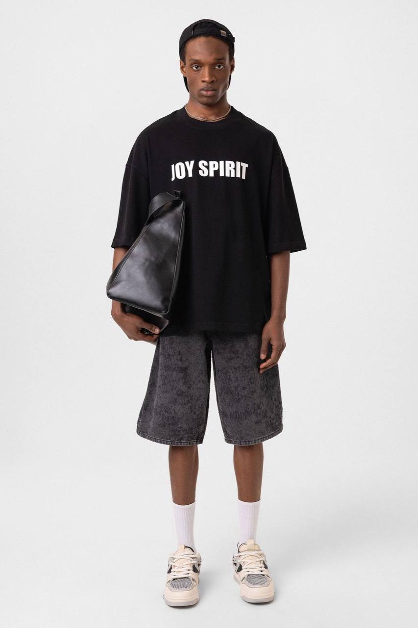 Oversized T-Shirt JOY SPIRIT Graphic Tee