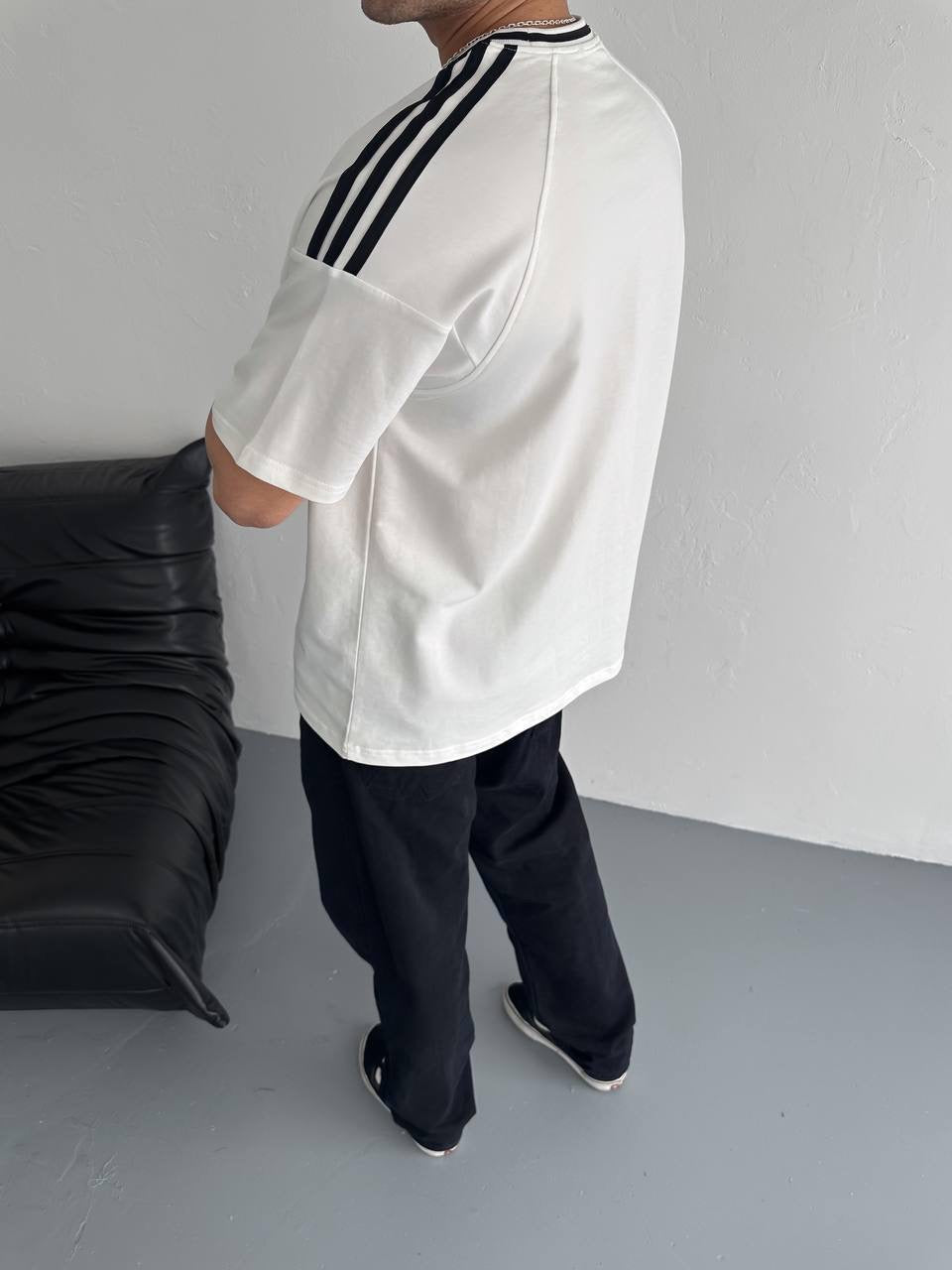 Real Madrid Emirates Fly Better Jersey - Retro Football Shirt - Vintage Soccer Tee