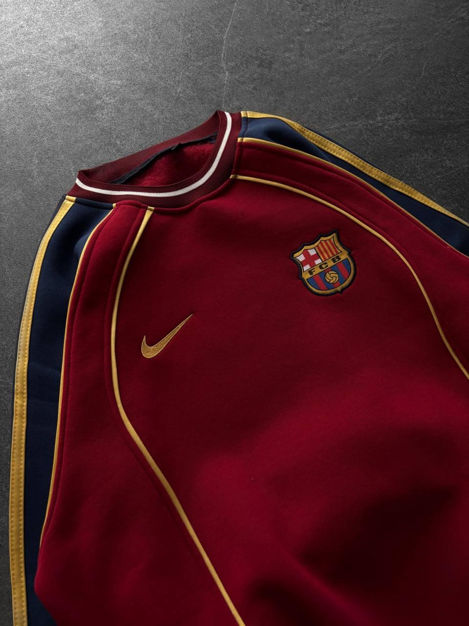 FC Barcelona Retro Piped Crewneck Sweatshirt.