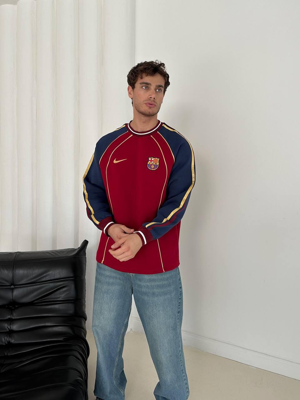 FC Barcelona Retro Piped Crewneck Sweatshirt.