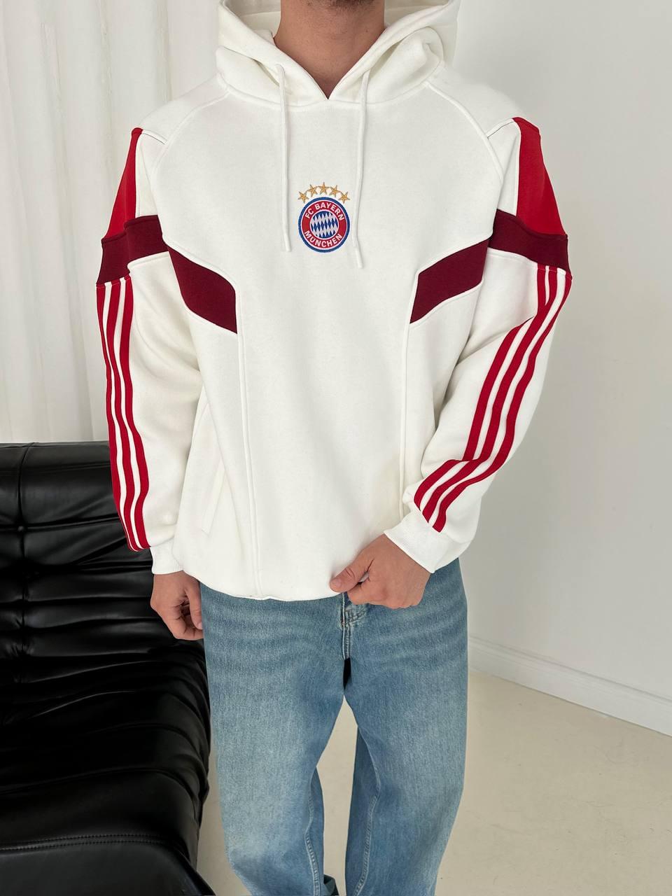 FC Bayern Munich Retro Panelled Hoodie.
