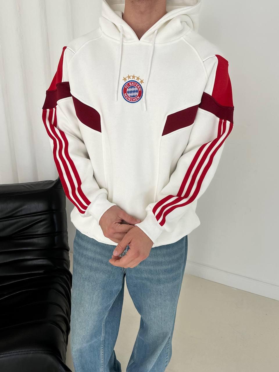 FC Bayern Munich Retro Panelled Hoodie.