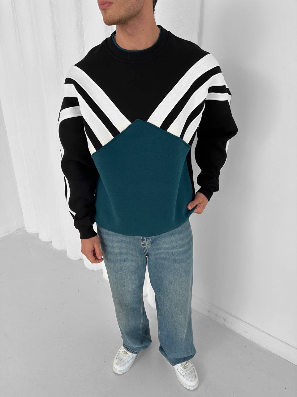 90s Color-Block Crewneck Sweatshirt