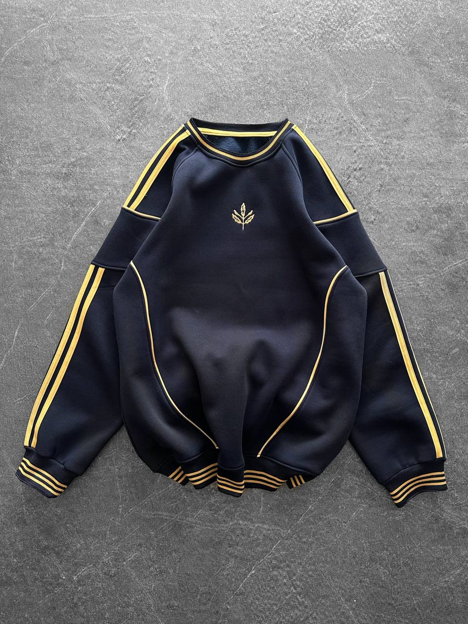 Retro Piped Crewneck Sweatshirt