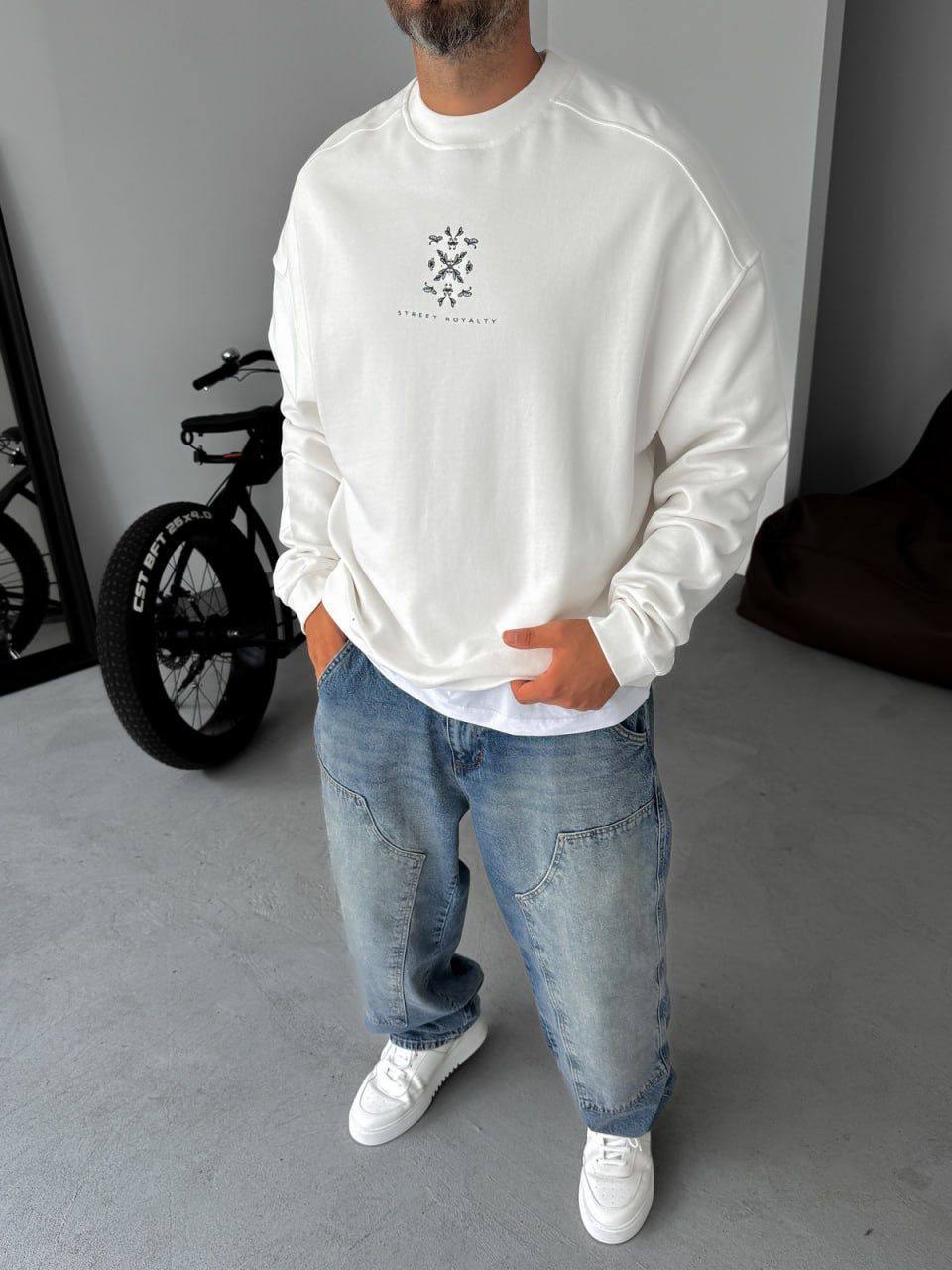 Street Royalty Oversize Sweatshirt