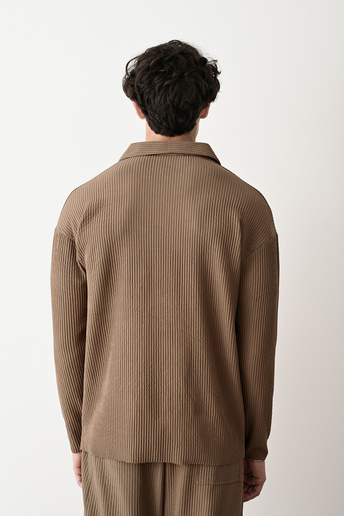 Collared Oversized Knitwear