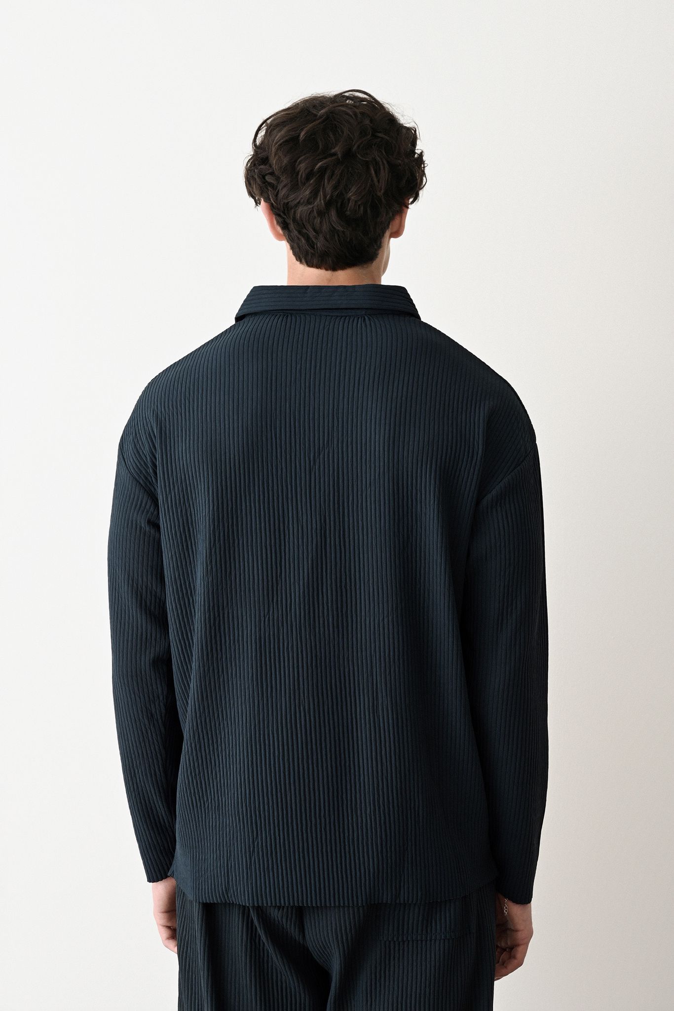 Collared Oversized Knitwear