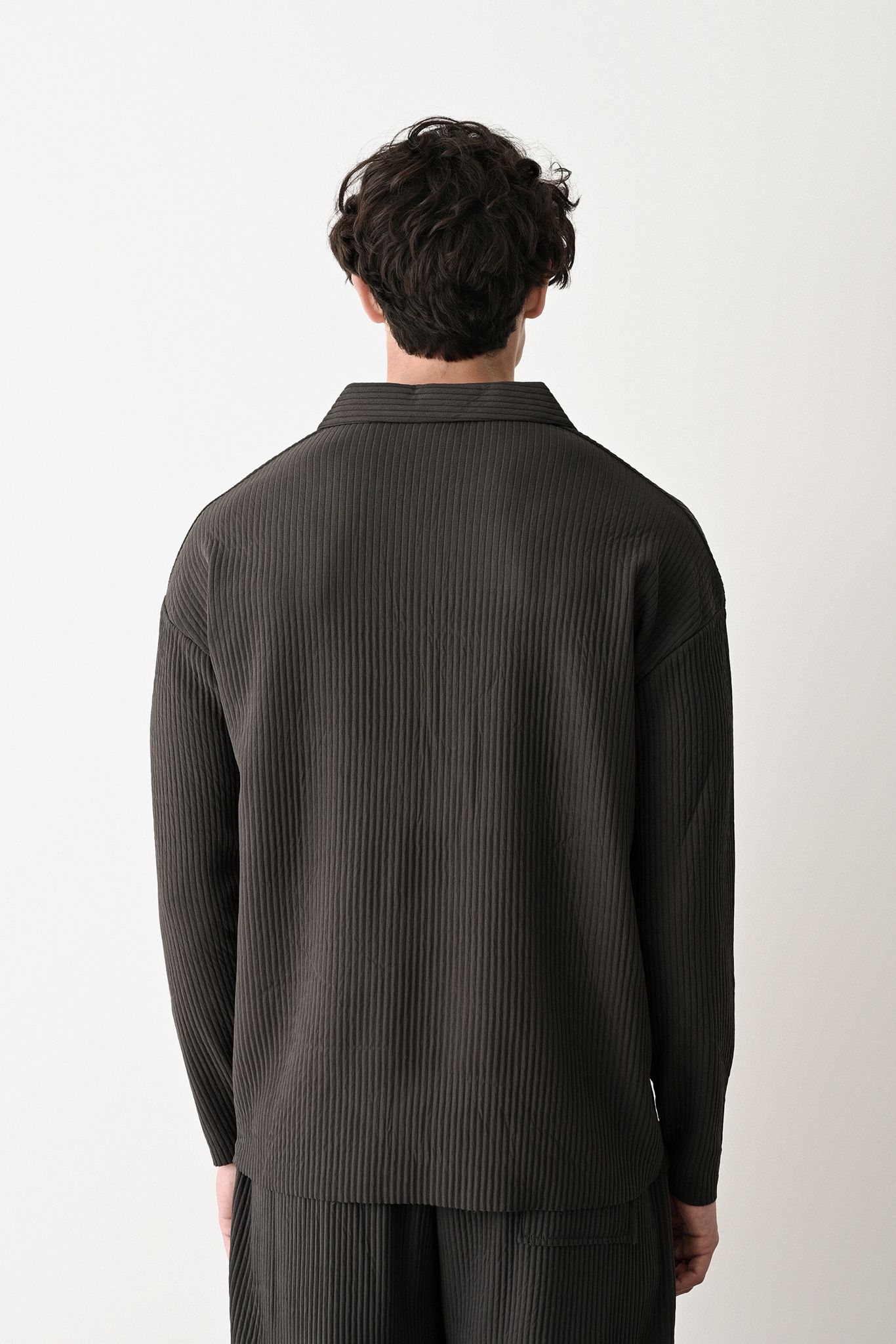 Collared Oversized Knitwear
