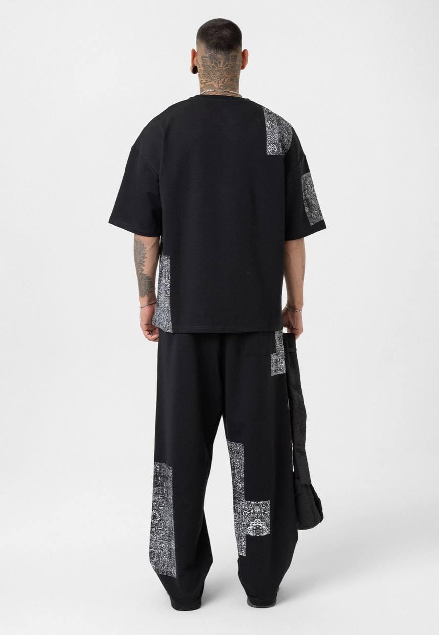 Unisex Patterned Tracksuit Set.