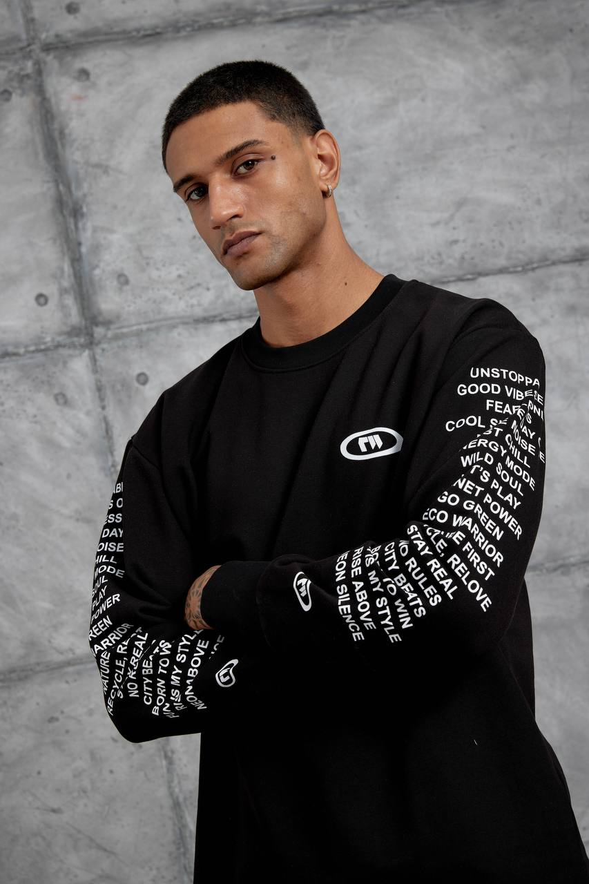 Unisex Text Sleeve Long-Sleeve T-Shirt – Urban Graphic Pullover