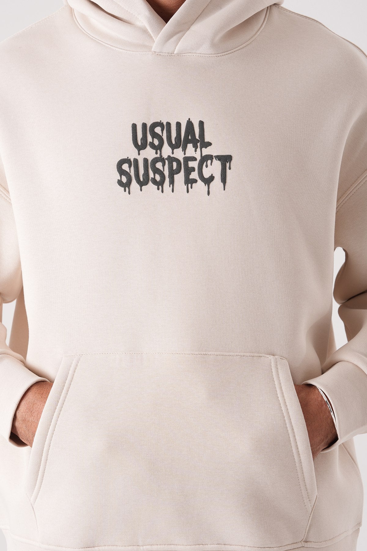 Usual Suspect Graphic Hoodie - Unisex Oversize Sweatshirt