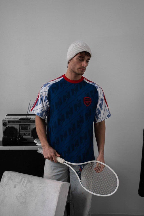 Arsenal Retro Raglan Sleeve Graphic Tee – Vintage Color Block Sports T-Shirt.