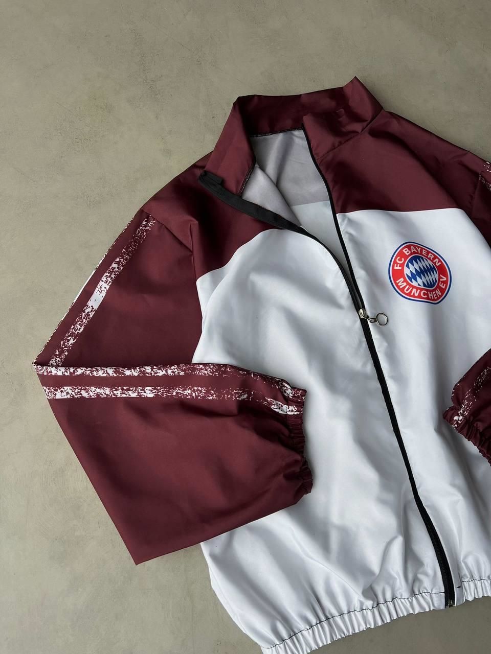 Bayern München Oversized Sports Rain Jacket - Red & White, New Season