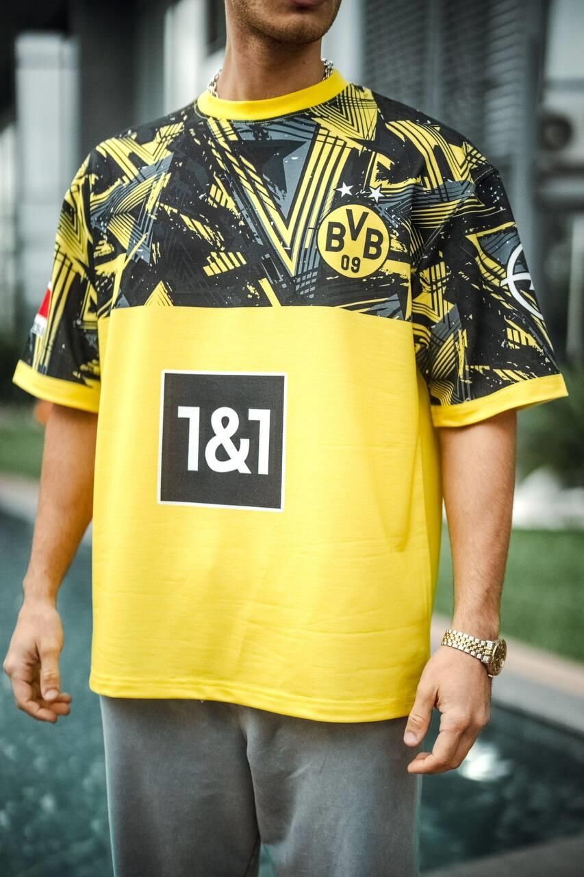 Borussia Dortmund Oversized Logo T-shirt