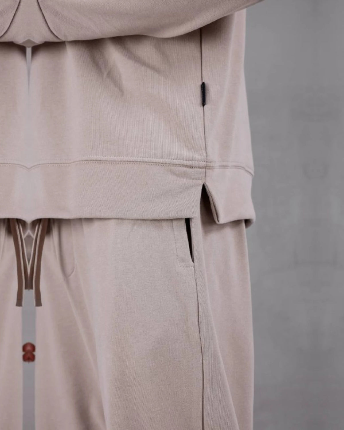 Brushed Relaxed Fit Sweatshirt in beige, photo 2
