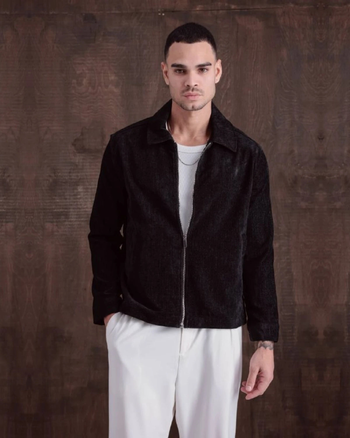 Chenille Gabardine Shirt Collar Zip Jacket in black, photo 1