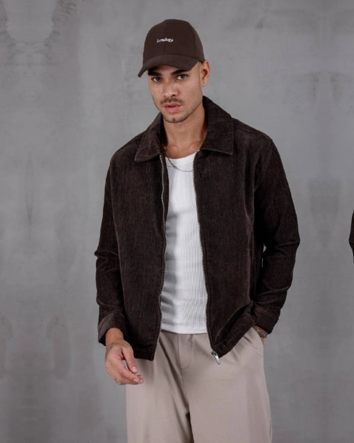 Chenille Gabardine Shirt Collar Zip Jacket in brown, photo 1