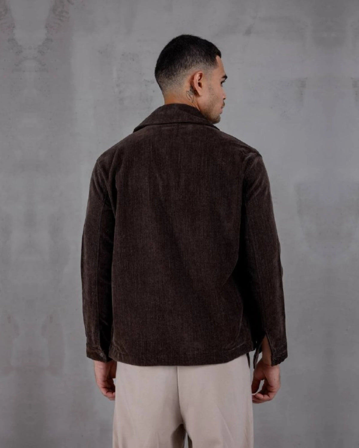 Chenille Gabardine Shirt Collar Zip Jacket in brown, photo 2