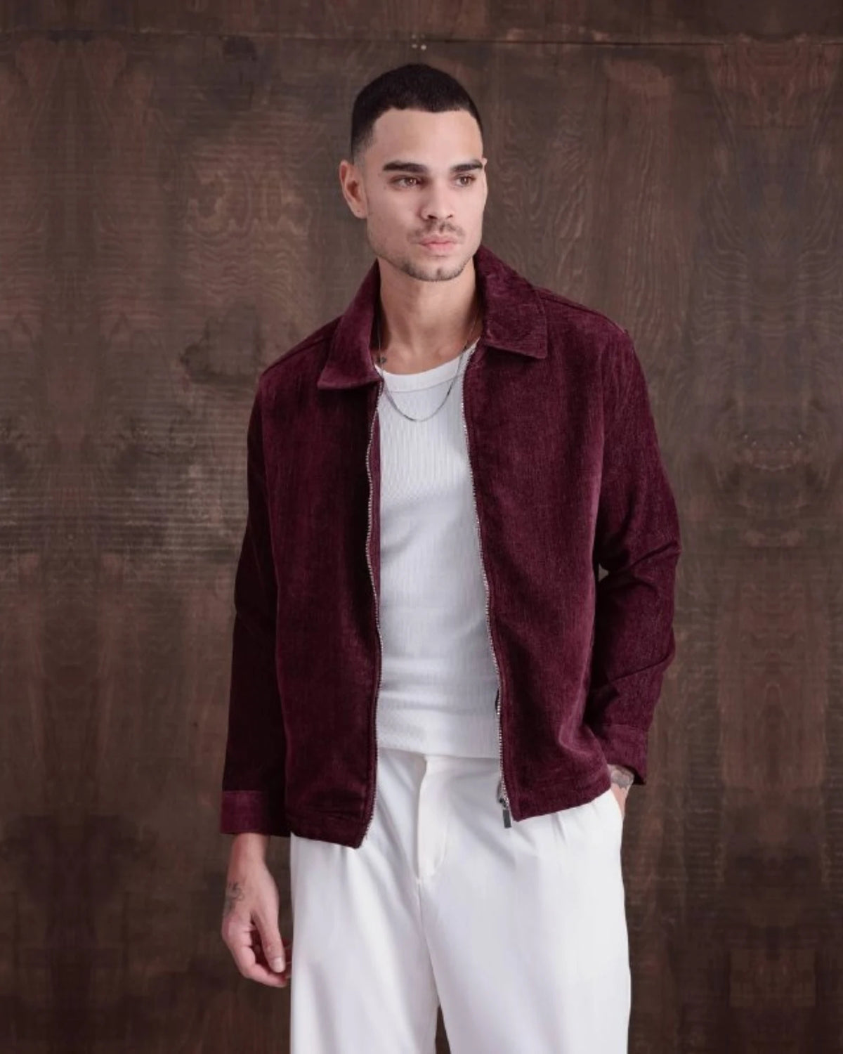 Chenille Gabardine Shirt Collar Zip Jacket in burgundy, photo 1