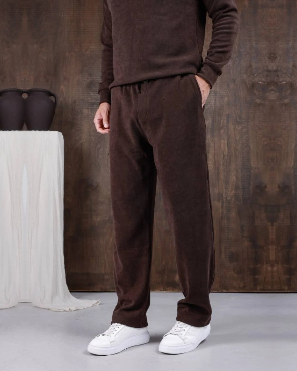 Chenille Interlock Relaxed Sweatshirt in brown, photo 2