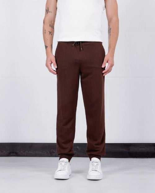3-Thread Cuffed Jogger Pants in brown, photo 1