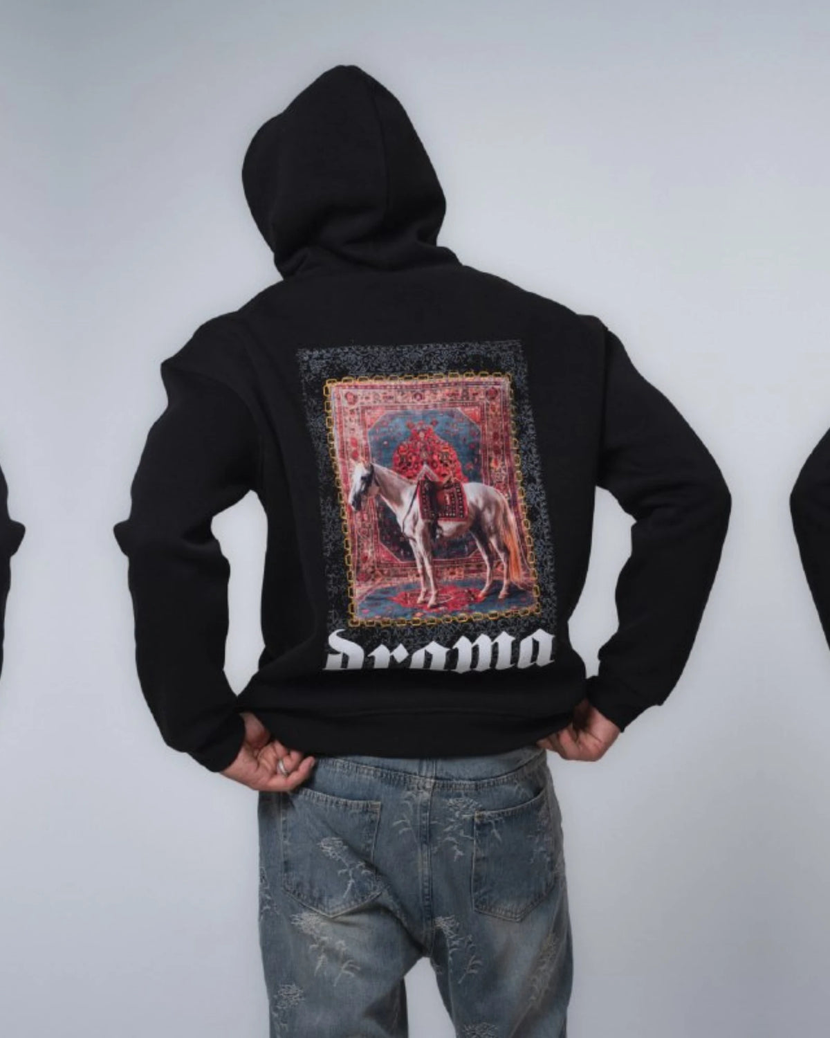 Drama Hoodie in black, photo 1