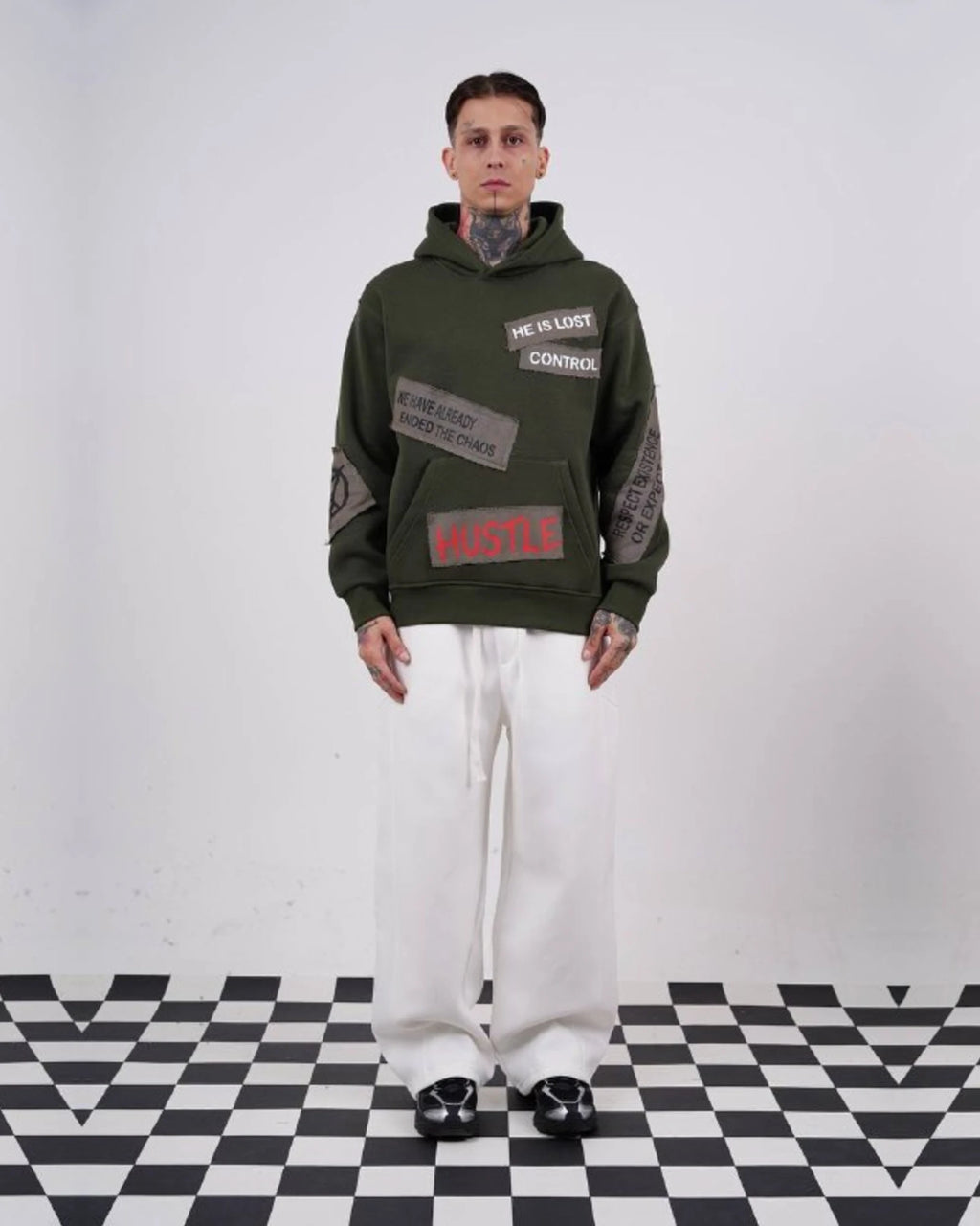 Ended the Chaos oversized patchwork slogan hoodie in olive green, photo 4