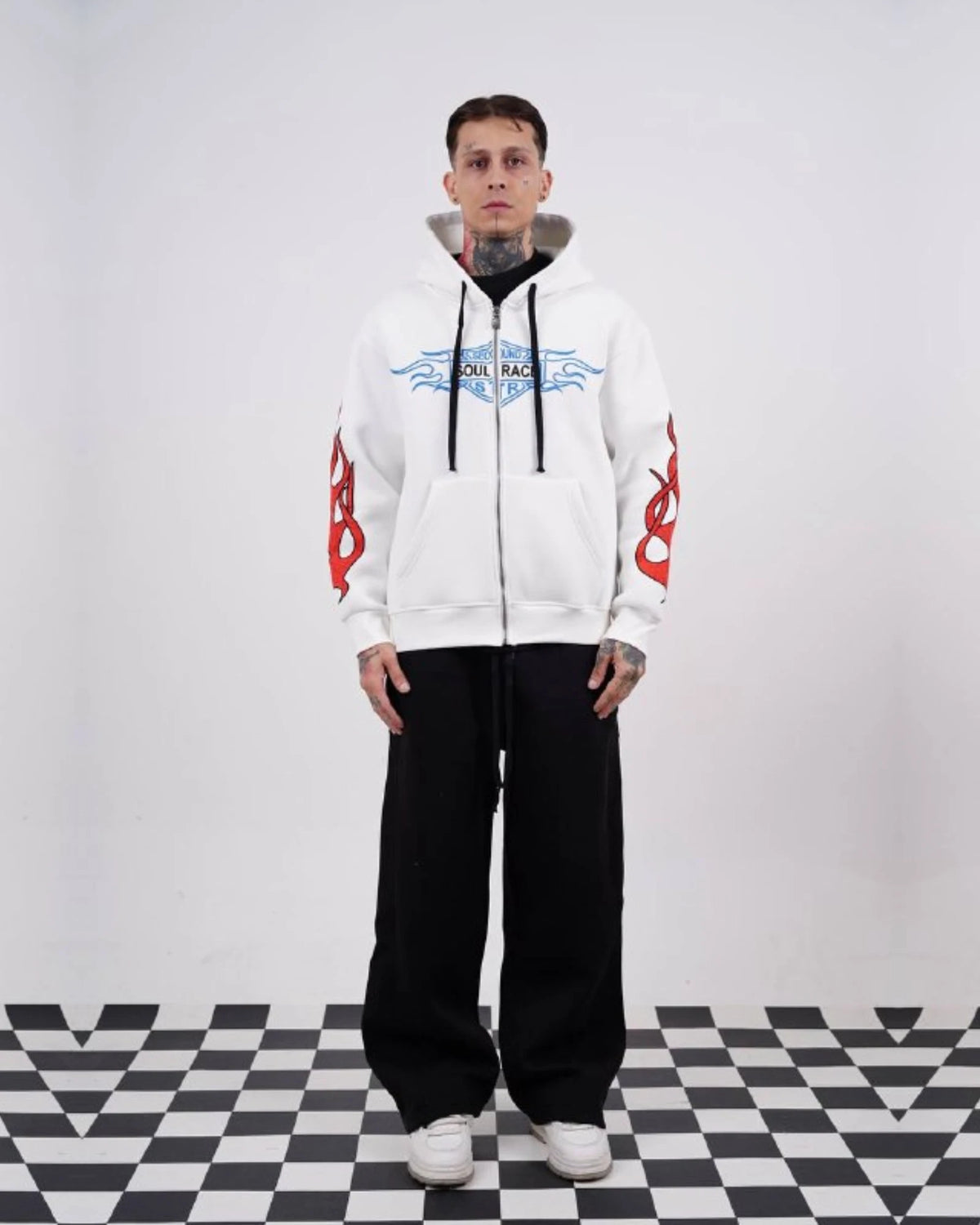 Flame sleeve oversized zip-up hoodie in white, photo 4