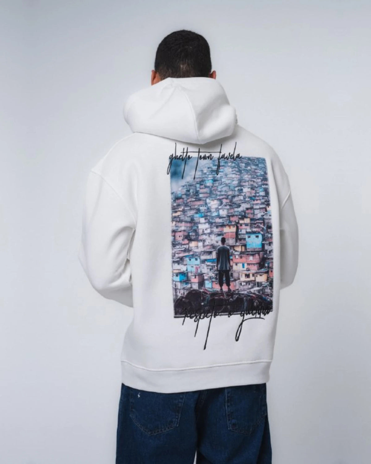 Ghetto Town Favela Oversized Hoodie in white, photo 1