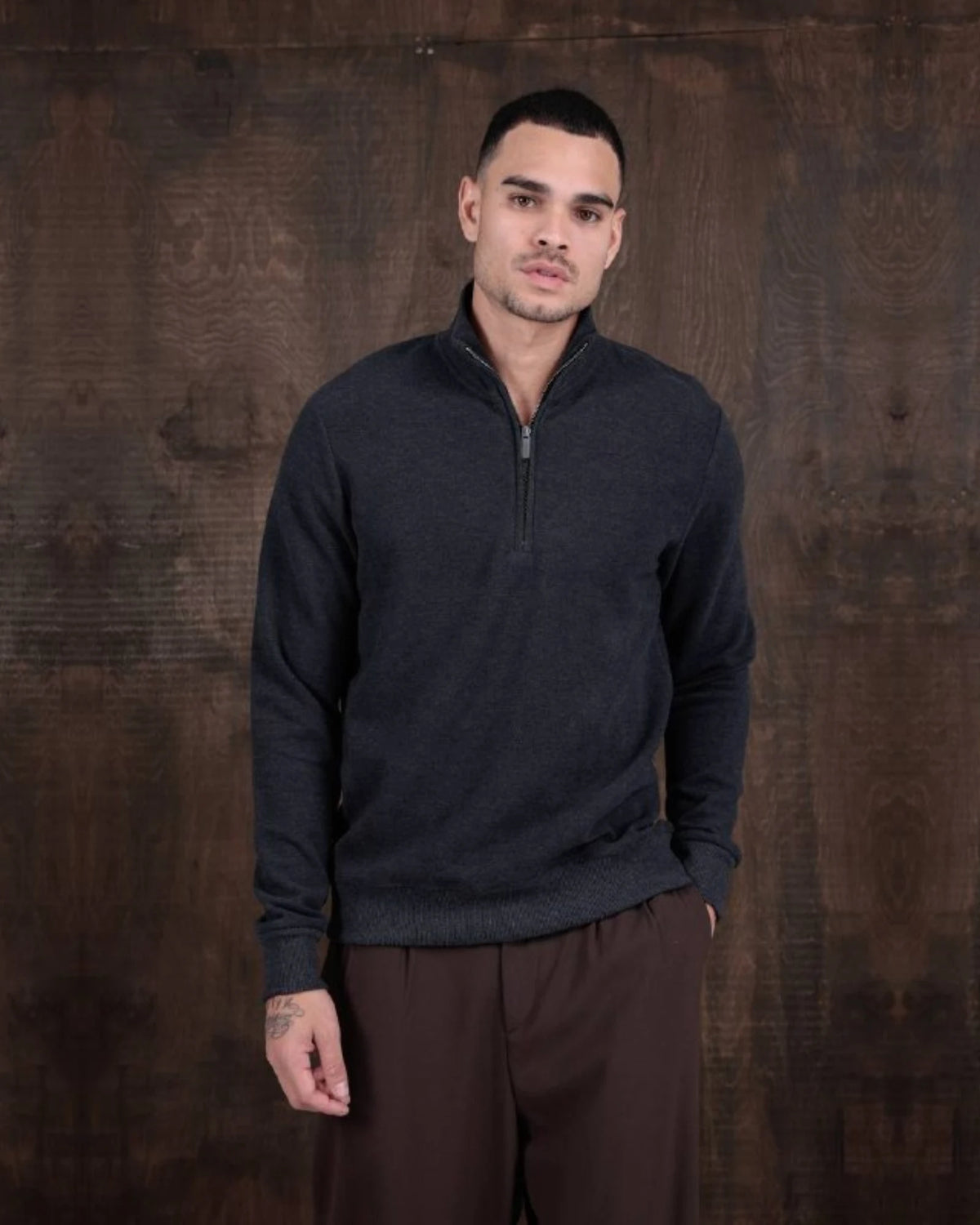 Half-Zip Mock Neck Textured Sweatshirt in anthracite, photo 2