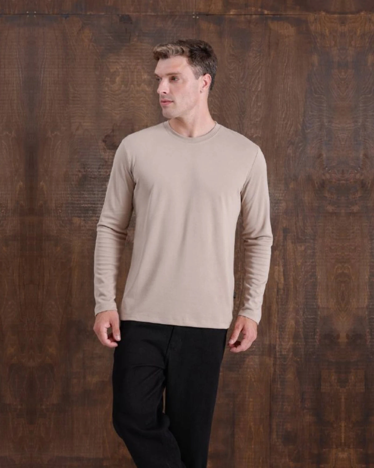 Interlock Crew Neck Sweatshirt in beige, photo 1