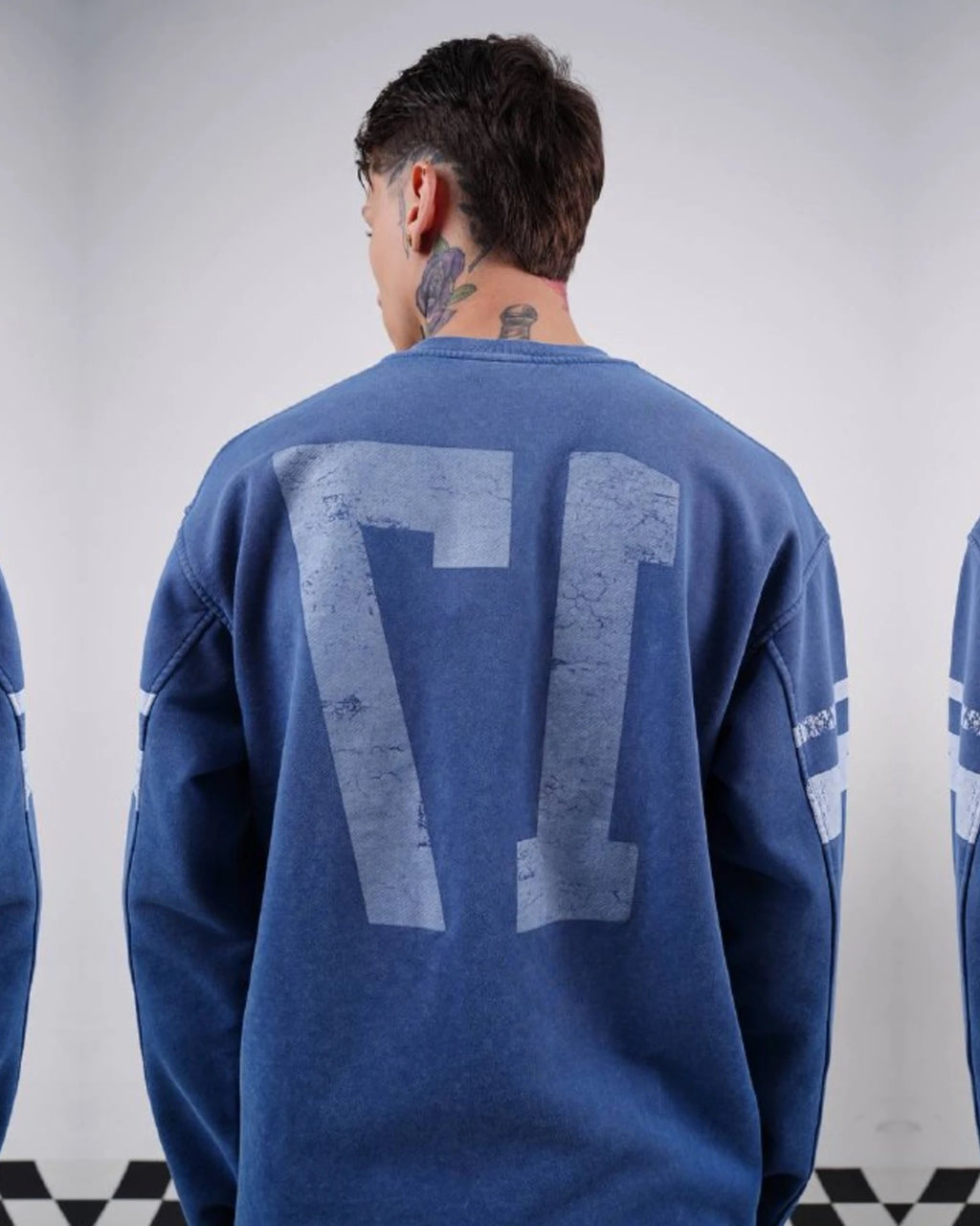 Los Angeles 17 oversized vintage football jersey sweatshirt in washed blue, back number print close-up