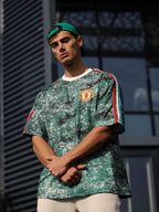 Manchester United Oversized T-shirt with Shoulder Stripe Detail