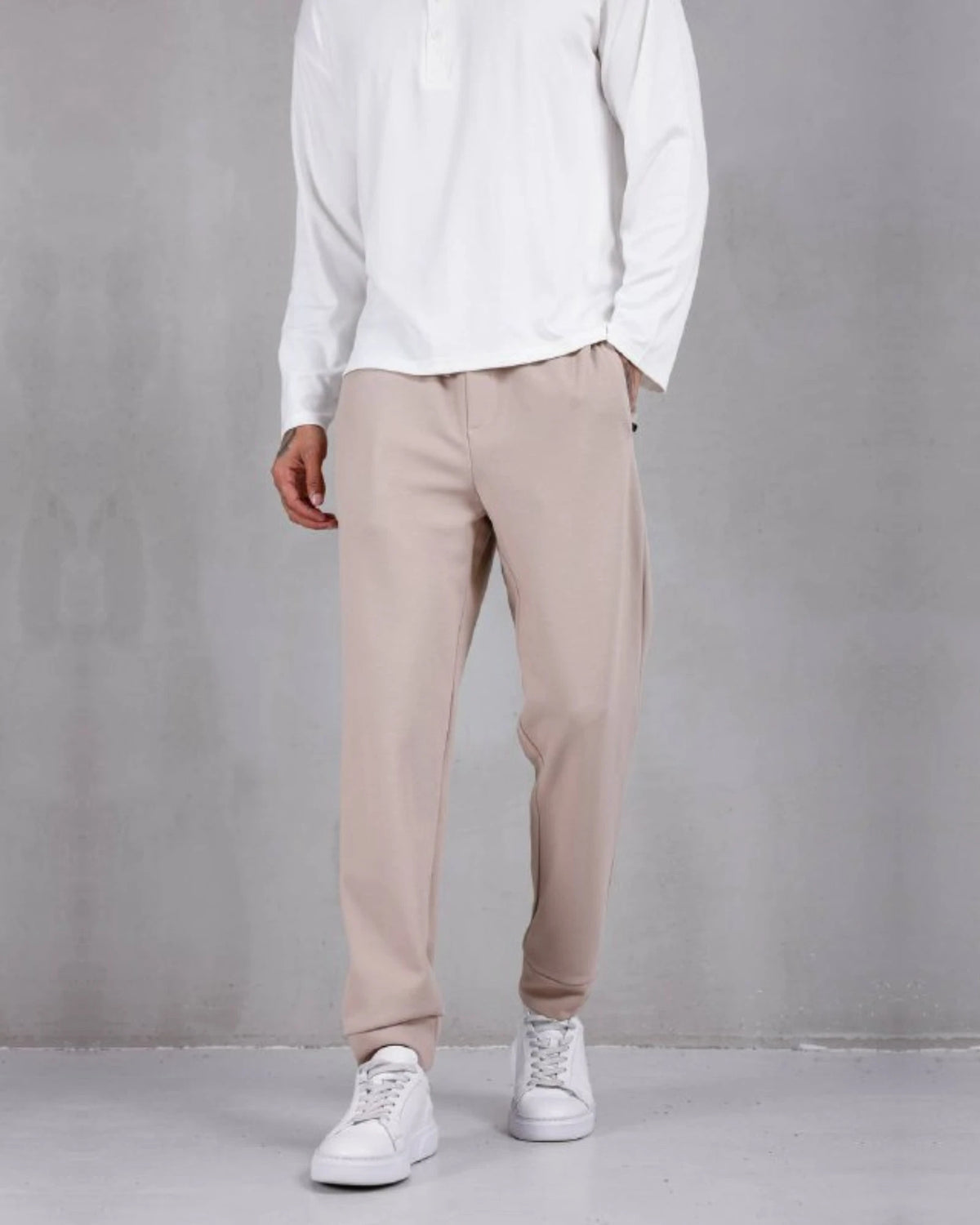 Nova Piqué Jogger Pants in beige, photo 1