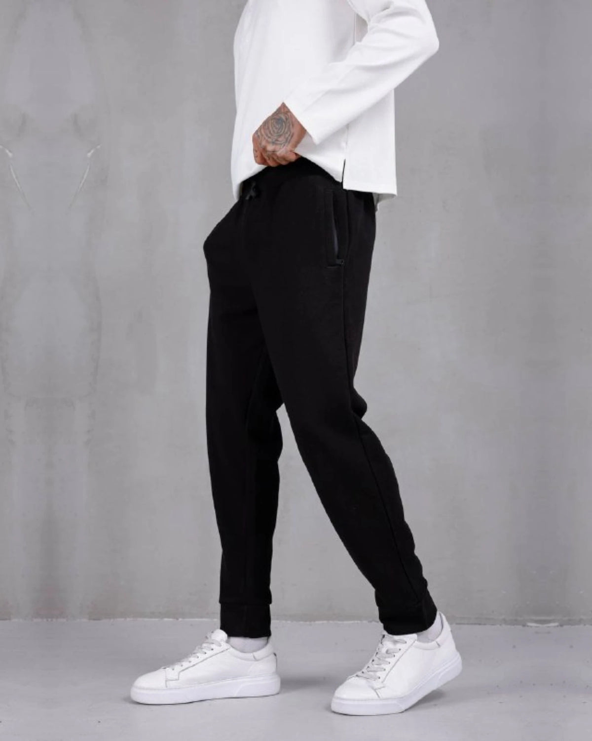 Nova Piqué Jogger Pants in black, photo 1