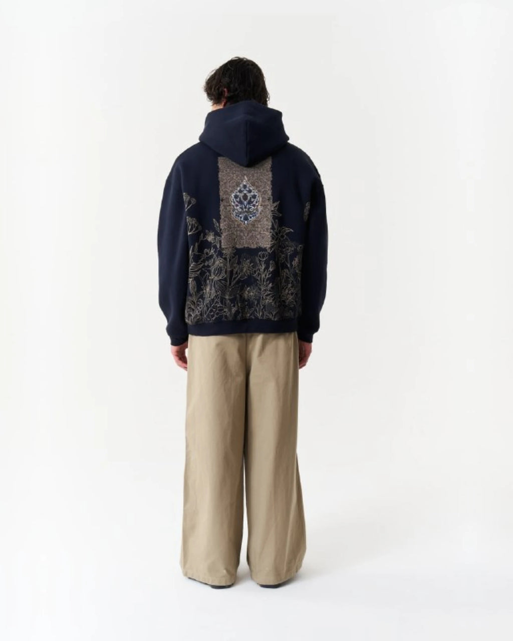 Ornament Patchwork Art Oversized Hoodie in navy, photo 3