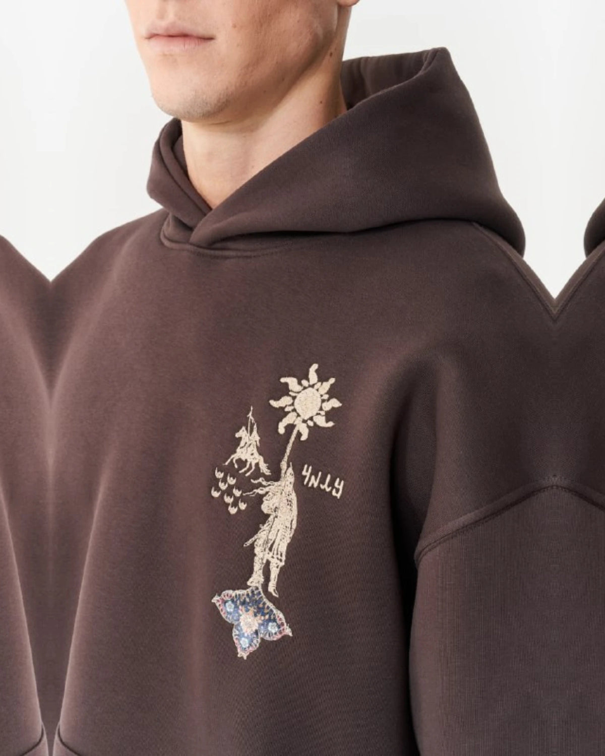 Ornamental Horsemen Art Oversized Hoodie in brown, photo 2