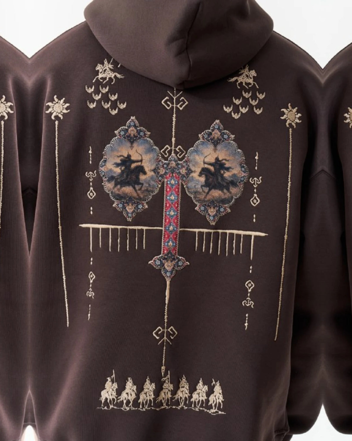 Ornamental Horsemen Art Oversized Hoodie in brown, photo 3
