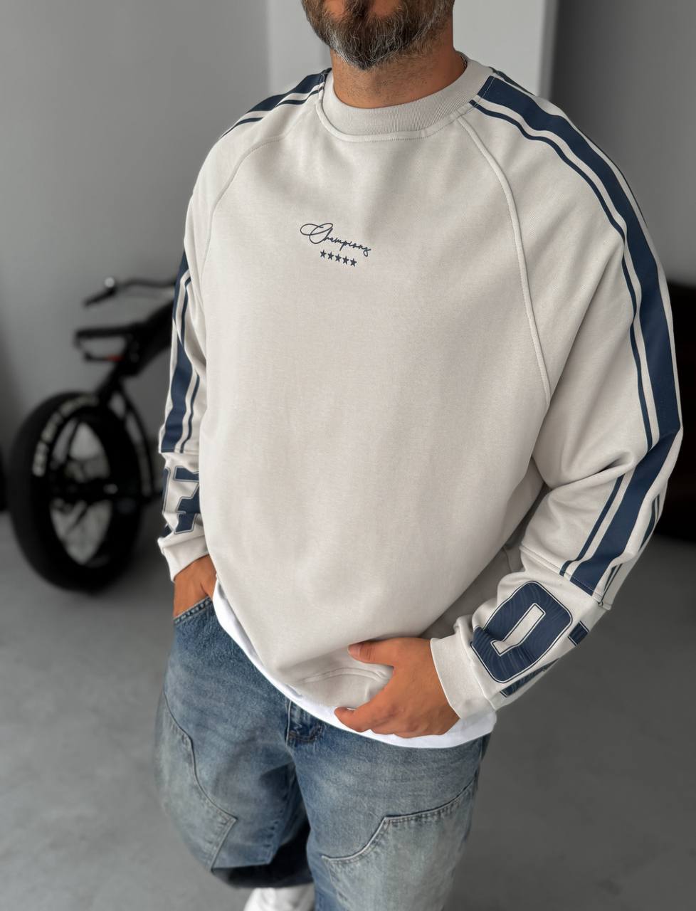 Unisex Oversize Sweatshirt with Varsity Stripes