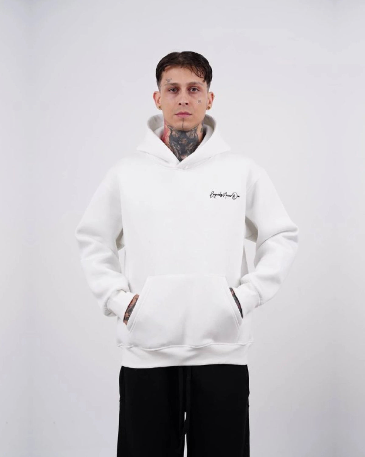 Sabr Arabic Calligraphy Oversized Hoodie in white, photo 1